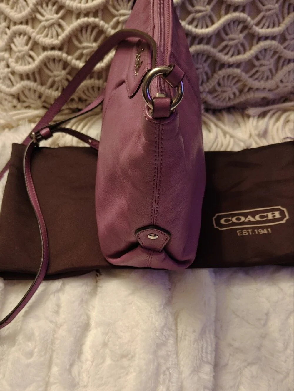 Small Coach Purple Leather Hobo Shoulder Bag, Good Condition.
